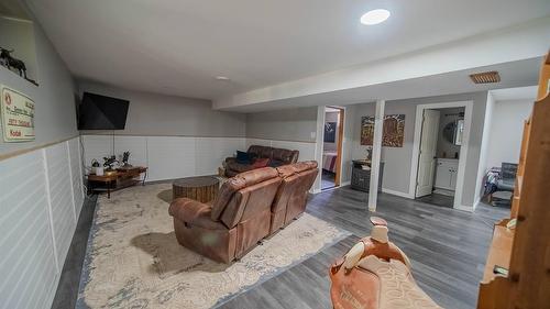 5121 Mission Road, Cranbrook, BC - Indoor