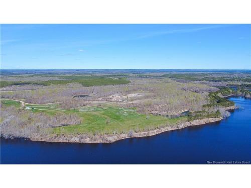 - Chapman Rd, Newcastle Centre, NB 