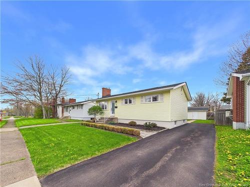 156 Sumner, Moncton, NB 
