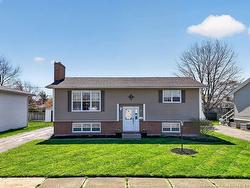 99 Autumn TERR Moncton, NB E1C 8Y3