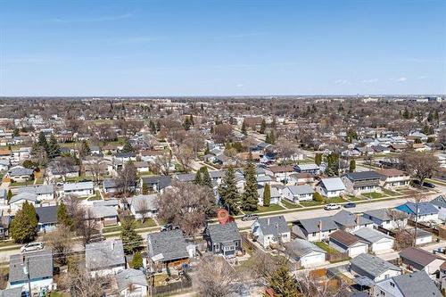 730 Harbison Ave, Winnipeg, MB 