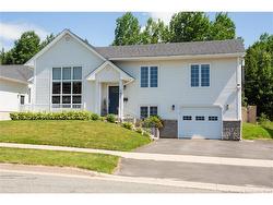 187 McKnight ST  Fredericton, NB E3A 5W4