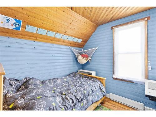 57 Diamond Dr, Minto, NB 