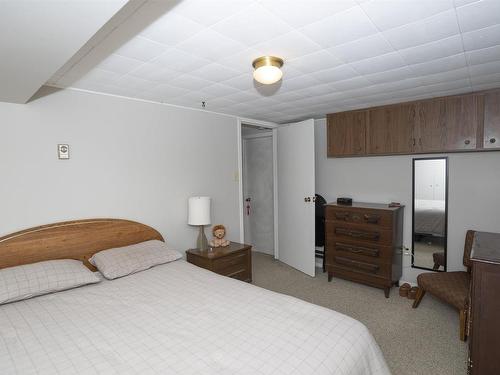 237 Windemere Avenue S, Thunder Bay, ON - Indoor Photo Showing Bedroom