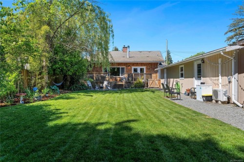 1068 Holmes St, Duncan, BC 