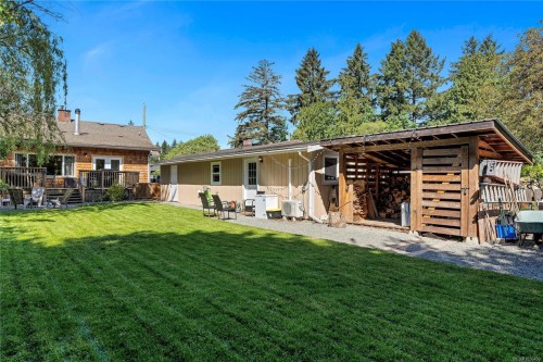 1068 Holmes St, Duncan, BC 