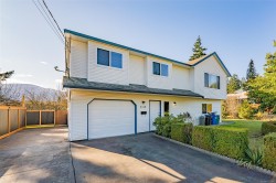 2319 Rosstown Rd Nanaimo, BC V9T 3R4