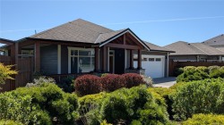 6303 Riverstone Dr Sooke, BC V9Z 1N4