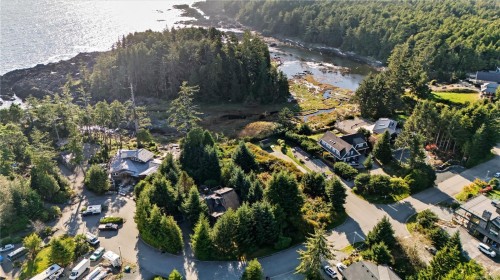 912 Barkley Pl, Ucluelet, BC 