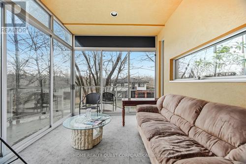 186 Wyndham Street, Mississauga, ON - Indoor