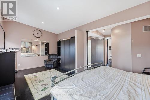186 Wyndham Street, Mississauga, ON - Indoor Photo Showing Bedroom