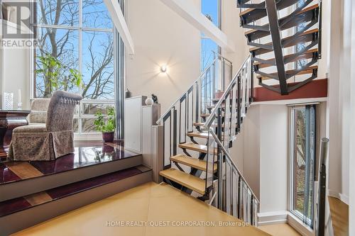 186 Wyndham Street, Mississauga, ON - Indoor Photo Showing Other Room