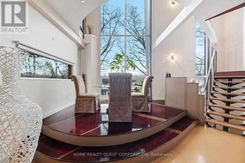 186 Wyndham Street, Mississauga, ON - Indoor