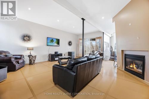 186 Wyndham Street, Mississauga, ON - Indoor Photo Showing Living Room With Fireplace