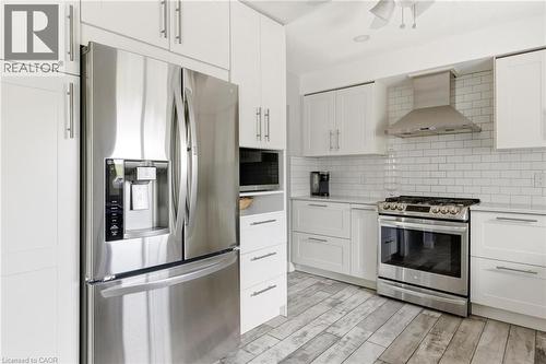 25 Greenock Drive, Kitchener, ON - Indoor Photo Showing Kitchen With Stainless Steel Kitchen With Upgraded Kitchen