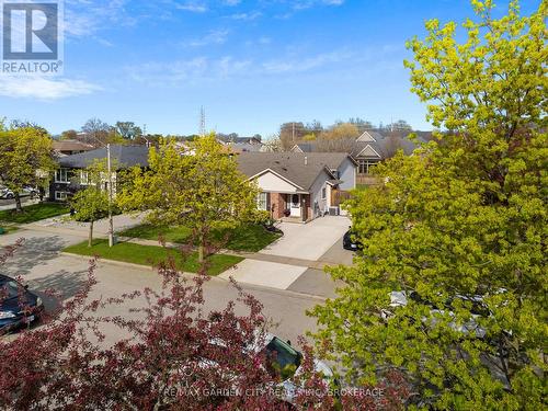 28 FOX TRAIL DRIVE  St. Catharines (Rykert/Vansickle), ON L2S 3T7