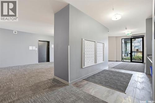 102 225 Maningas Bend, Saskatoon, SK - Indoor Photo Showing Other Room