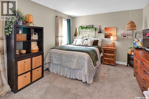 524 Maple Crescent, Warman, SK - Indoor Photo Showing Bedroom