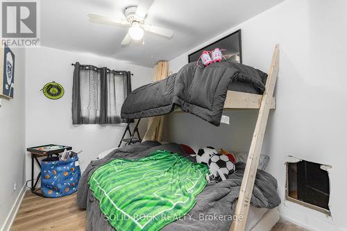 20 Norway Spruce Street, Ottawa, ON - Indoor Photo Showing Bedroom