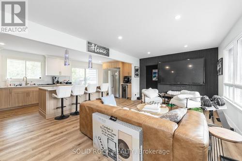 20 Norway Spruce Street, Ottawa, ON - Indoor