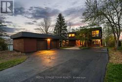 5657 MANOTICK MAIN STREET Ottawa, ON K4M 0T6