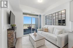 1512 - 10 ABEJA STREET Vaughan, ON L4K 0R4