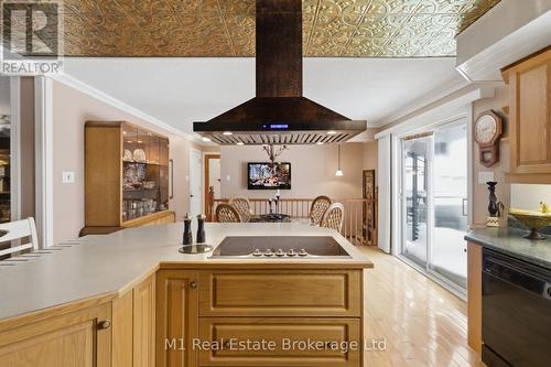 2 Joanne Crescent, Minto, ON - Indoor Photo Showing Kitchen