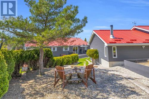 2 Joanne Crescent, Minto, ON - Outdoor