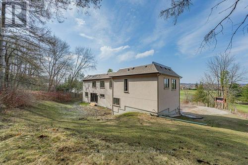 27 Vardon Drive, Guelph (Dovercliffe Park/Old University), ON - Outdoor
