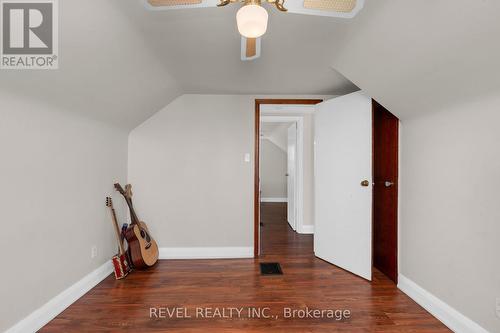 2940 Old Second Road S, Springwater, ON - Indoor Photo Showing Other Room