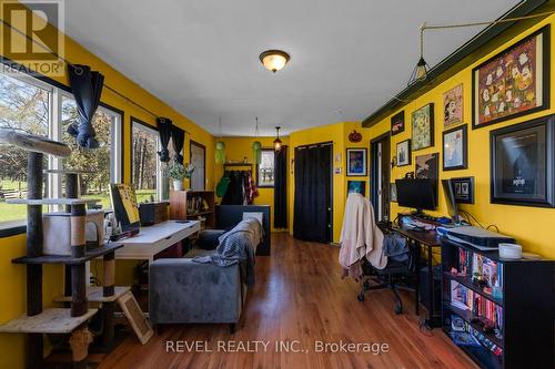 2940 Old Second Road S, Springwater, ON - Indoor