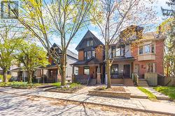 103 HARCOURT AVENUE Toronto, ON M4J 1J3
