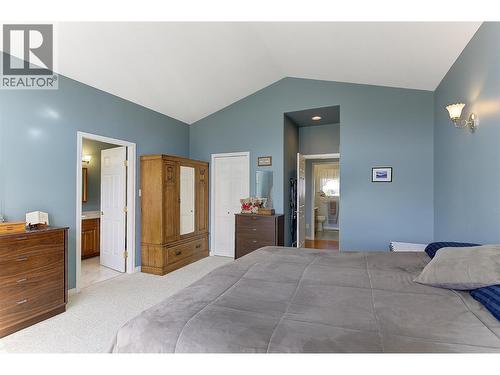 3520 Fitzgerald Road, Kelowna, BC - Indoor Photo Showing Bedroom