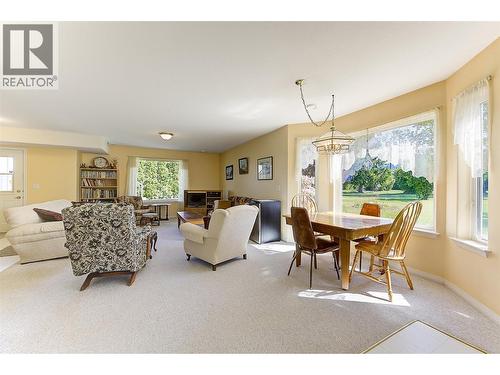 3520 Fitzgerald Road, Kelowna, BC - Indoor
