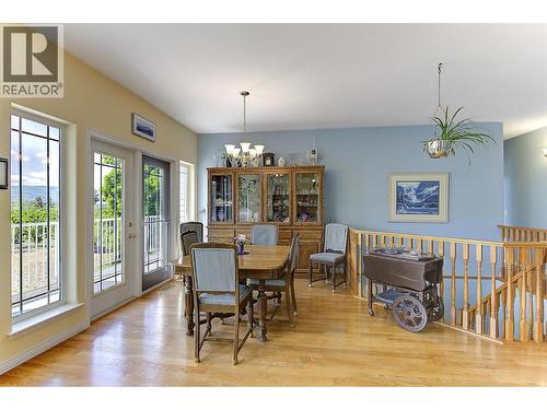 3520 Fitzgerald Road, Kelowna, BC - Indoor Photo Showing Dining Room