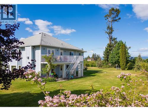 3520 Fitzgerald Road, Kelowna, BC - Outdoor With Deck Patio Veranda
