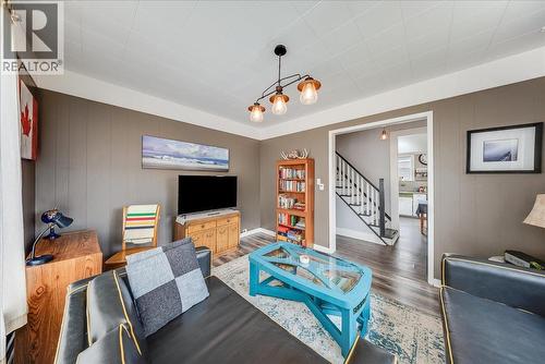 490 Austad Lane, Trail, BC - Indoor