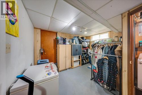 490 Austad Lane, Trail, BC - Indoor