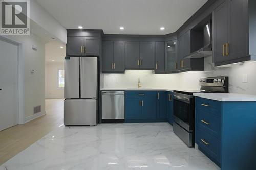 35 Walnut St, Sault Ste. Marie, ON - Indoor Photo Showing Kitchen With Upgraded Kitchen