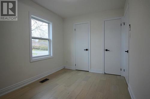 35 Walnut St, Sault Ste. Marie, ON - Indoor Photo Showing Other Room