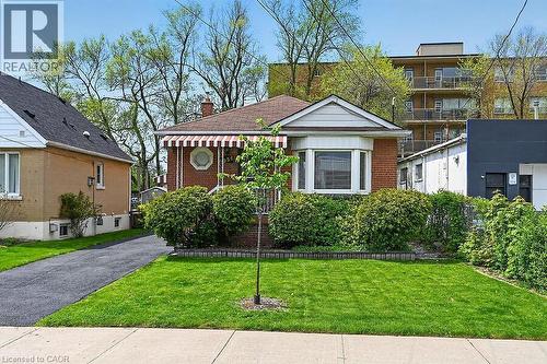 954 Queensdale Avenue E, Hamilton, ON - Outdoor