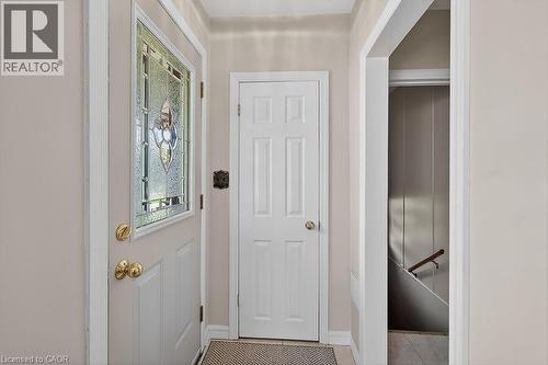 954 Queensdale Avenue E, Hamilton, ON - Indoor Photo Showing Other Room