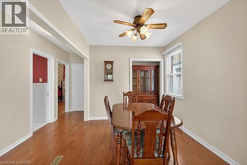 954 Queensdale Avenue E, Hamilton, ON - Indoor Photo Showing Dining Room