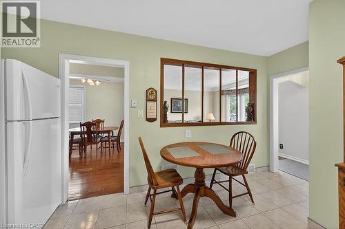 954 Queensdale Avenue E, Hamilton, ON - Indoor Photo Showing Dining Room