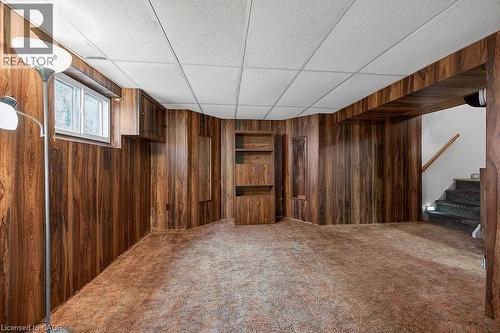 954 Queensdale Avenue E, Hamilton, ON - Indoor