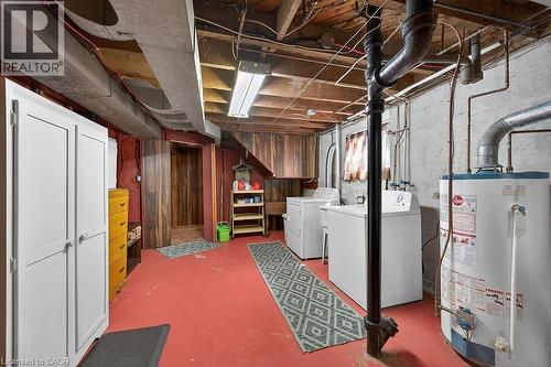 954 Queensdale Avenue E, Hamilton, ON - Indoor Photo Showing Basement