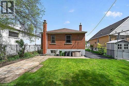 954 Queensdale Avenue E, Hamilton, ON - Outdoor With Exterior