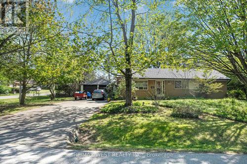 1610 Magenta Court, Mississauga, ON - Outdoor