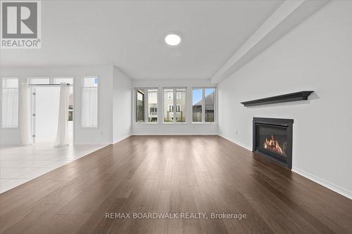 333 Haliburton Heights, Ottawa, ON - Indoor Photo Showing Living Room With Fireplace