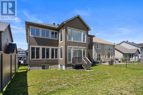 333 Haliburton Heights, Ottawa, ON - Outdoor